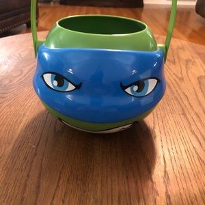 Ninja Turtle Halloween bucket, Ralp.